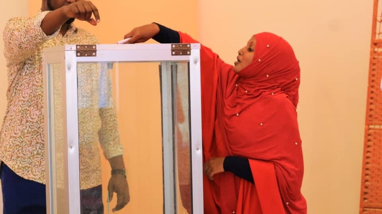 Doorashada Goleyaasha Deegaanka