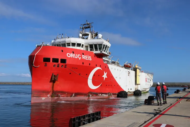 oil drilling along Somalia's coast in 2026